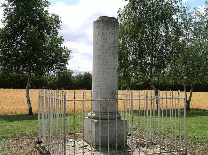 Memorial column at the site of Val-ès-Dunes